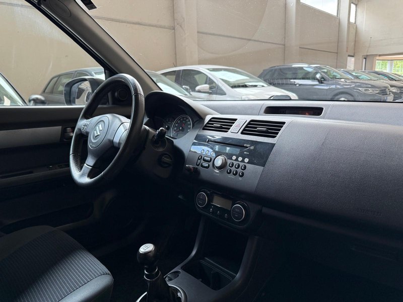 Suzuki Swift 1.3 DDis GL 3p 2010, foto 5