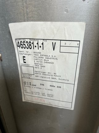 ConPuerta/rejilla de ventilación motor y manuales