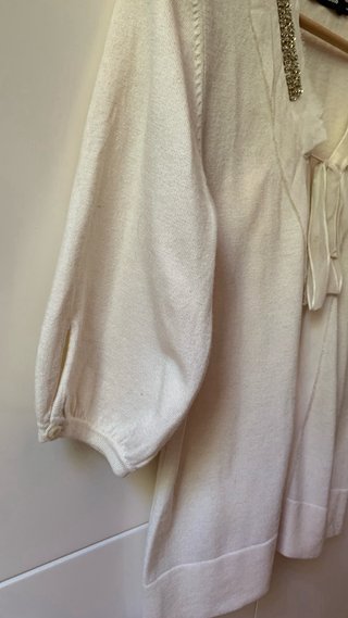 Blusa Tintoretto crema con abalorios