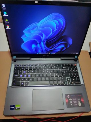Portátil Gamer MSI Vector 16 RTX 4080