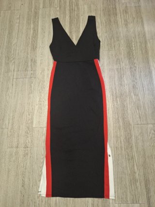 Vestido sexy negro y rojo