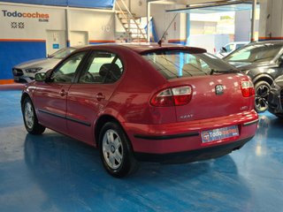 SEAT León 1.6i STELLA