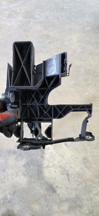 Soporte Faro Audi A4 B8 Restyling derecho