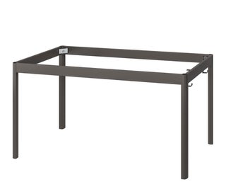 Mesa de cristal con estructura