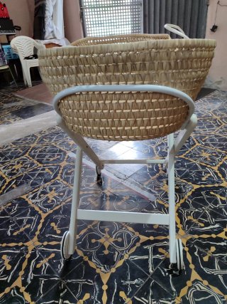 Cuco para bebé con soporte