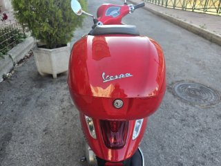Vespa Primavera 125 Roja 2016