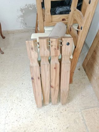 Puerta de madera maciza