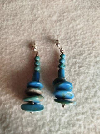 Pendientes de plata con turquesa pedrería azul