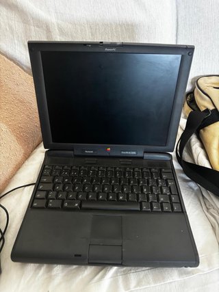 MacBook Apple negro