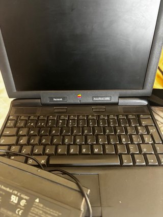 MacBook Apple negro