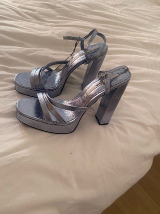 Sandalias Zara tacón ancho plataforma plateadas