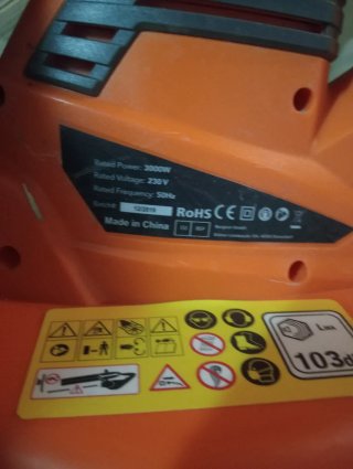Soplador TACKLIFE Naranja