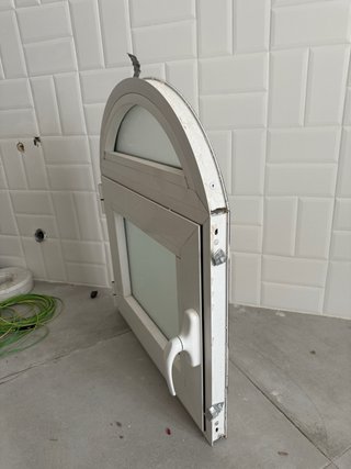 Ventana aluminio arco