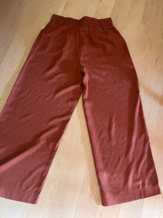 Pantalón ancho color teja
