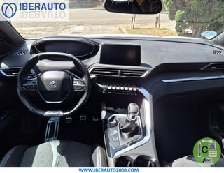 Peugeot 5008 2018