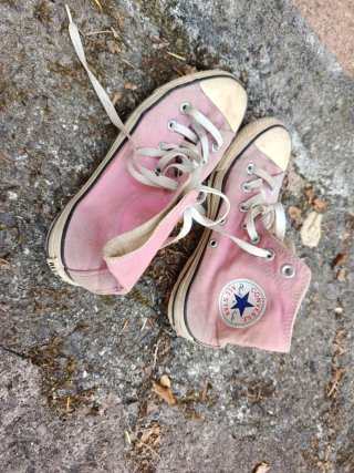 Converse rosas talla 39 gastaditas