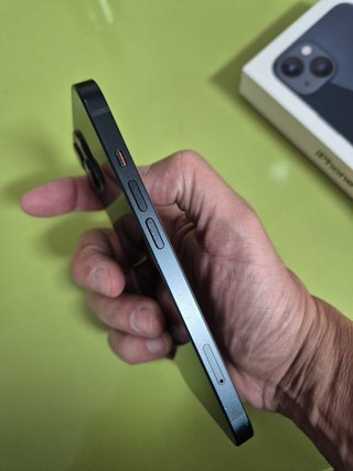 iPhone 13 Azul - Batería 80%