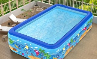 Piscina inflable infantil con diseño de playa