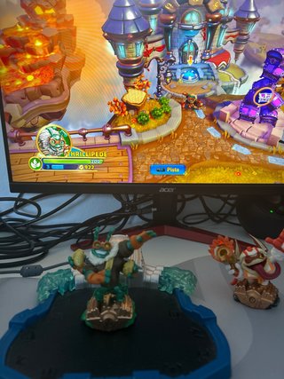 Skylanders Double Dare Trigger Happy + Thrillipede