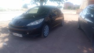 Peugeot 207 2010