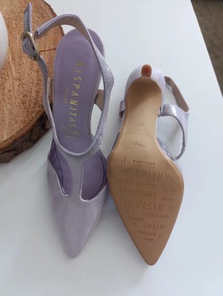 Zapatos de tacón morados T-Strap