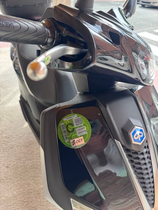 Piaggio Liberty 125 Scooter Automática  Etiqueta C