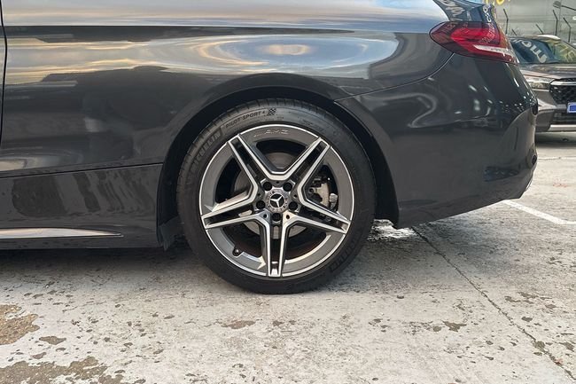 Mercedes-Benz Clase C 2018, foto 13