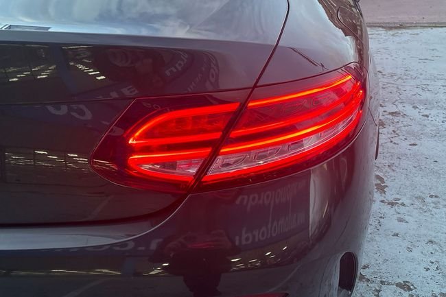 Mercedes-Benz Clase C 2018, foto 16