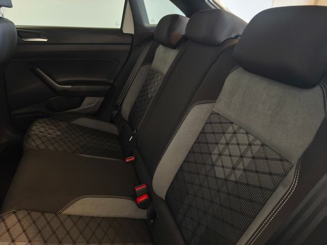 Volkswagen Taigo 2022, foto 18