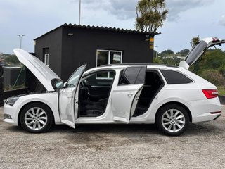 SKODA SUPERB 2019