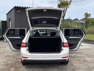 SKODA SUPERB 2019