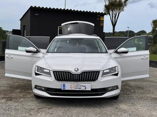 SKODA SUPERB 2019