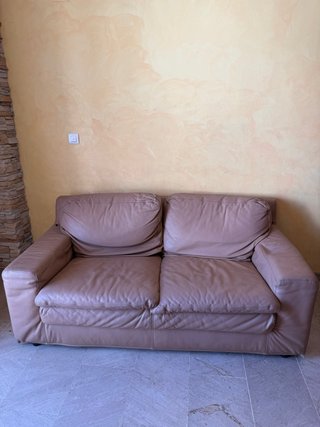 2 Divani in Pelle Beige