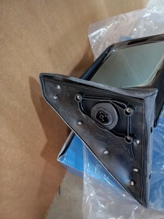 Espejo retrovisor derecho Mercedes 190 y W124