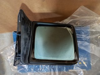 Espejo retrovisor derecho Mercedes 190 y W124