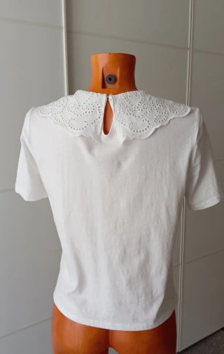 Camiseta Mango Blanca Cuello Peter Pan.