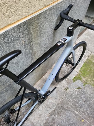 Basso Astra Shimano 105 Di2 Talla 61