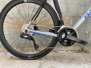 Basso Astra Shimano 105 Di2 Talla 61