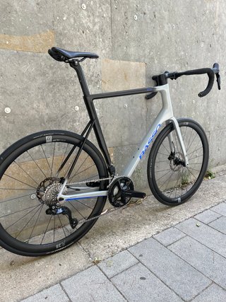 Basso Astra Shimano 105 Di2 Talla 61