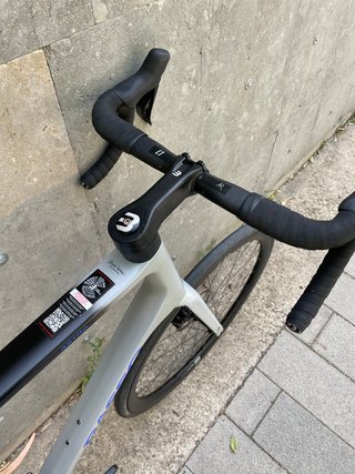 Basso Astra Shimano 105 Di2 Talla 61