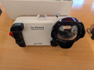 Carcasa subacquea Sea Frogs per iPhone 8 e SE