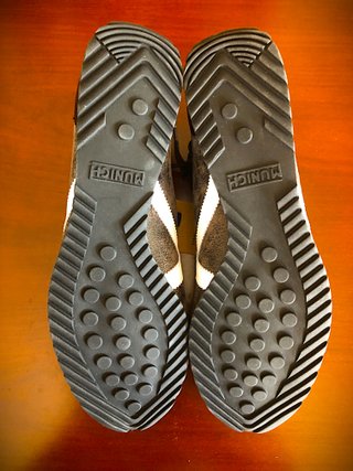 Zapatillas Munich Osaka T46 Gris/Negro/Blanco