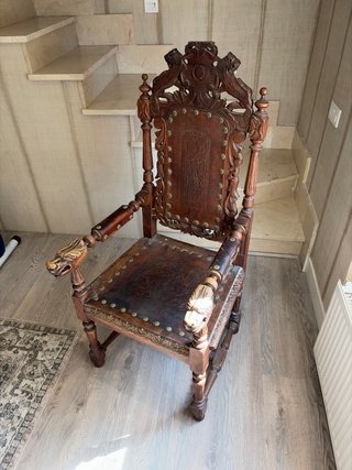 Silla antigua madera tallada (negociable)
