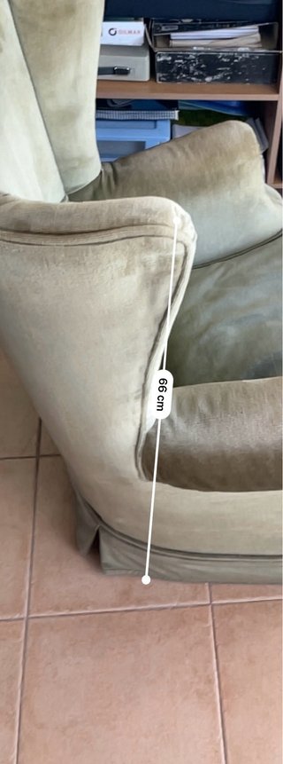 Butaca orejera de terciopelo verde