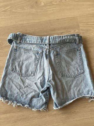 Shorts vaqueros Zara con cinturón