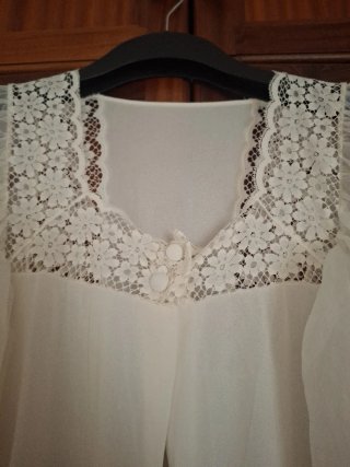 Conjunto bata y camisón blanco ideal novia