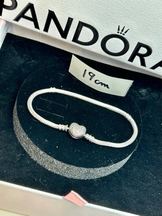 Pulsera Pandora Corazón 19cm Plata S925