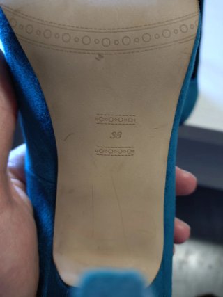 Zapatos Pull and Bear verdes