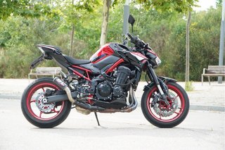 Kawasaki Z900 2024 Roja | 5.317 km