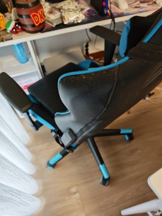 Silla Gaming Negra y Azul